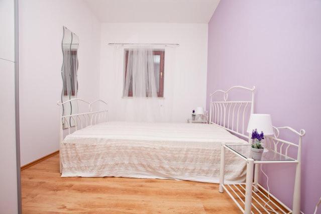 Villa Lili PUY Rom bilde